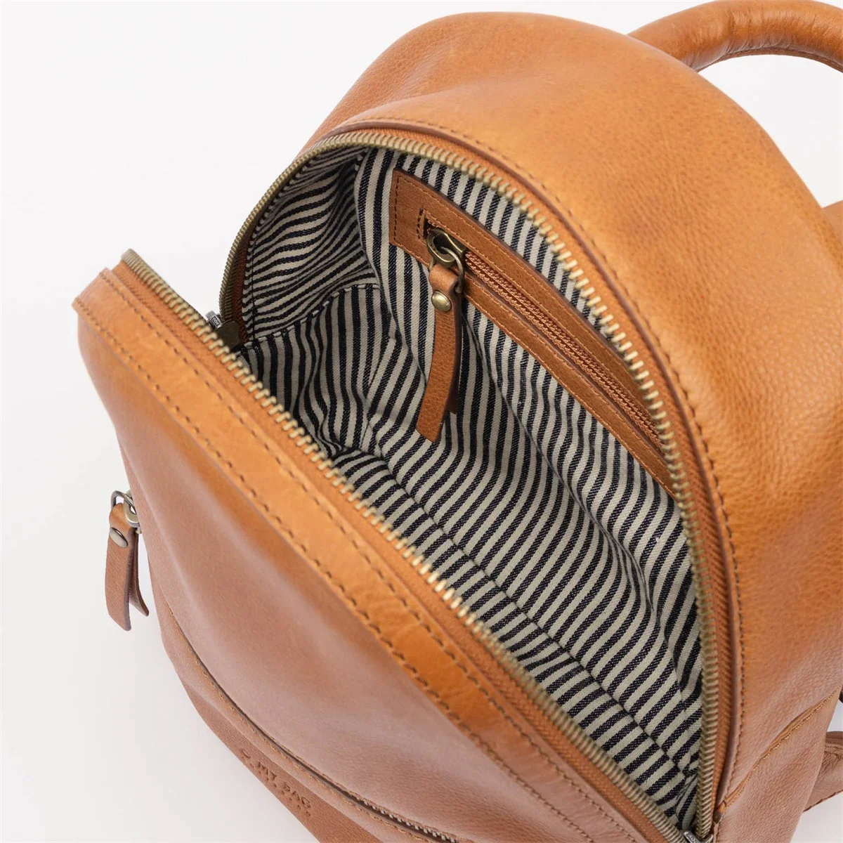 Backpack - Mini - Ivy - Soft Grain Leather - Wild Oak - Image 3