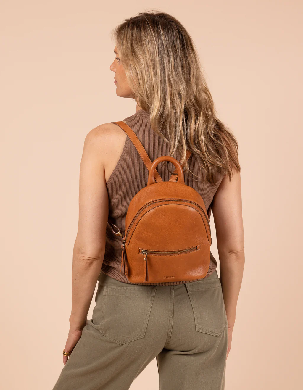 Backpack - Mini - Ivy - Soft Grain Leather - Wild Oak - Image 5