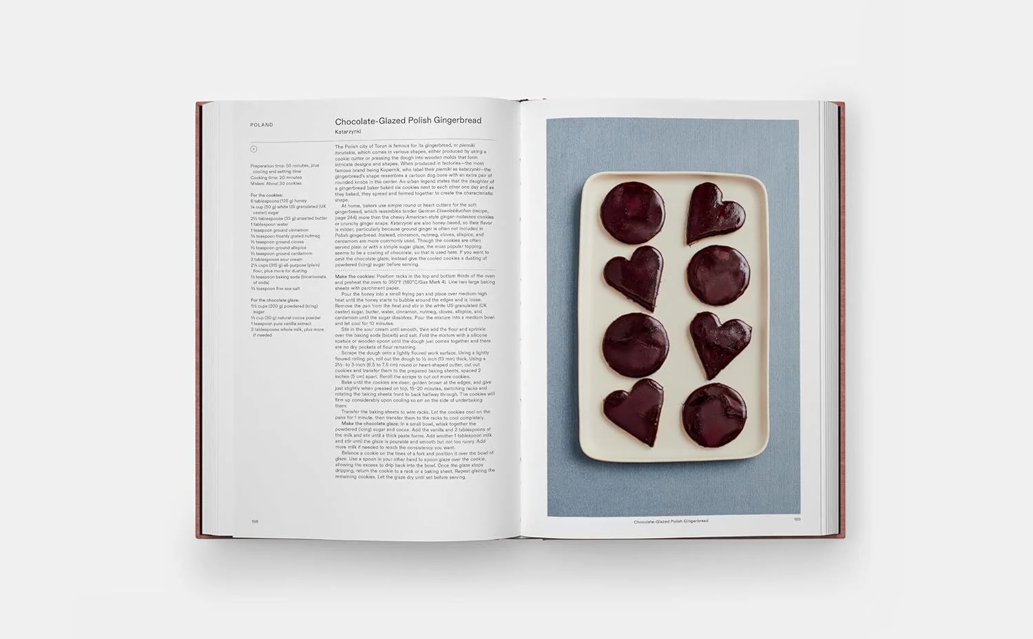 Book - Crumbs: Cookies And Sweets From Around The World - Image 4