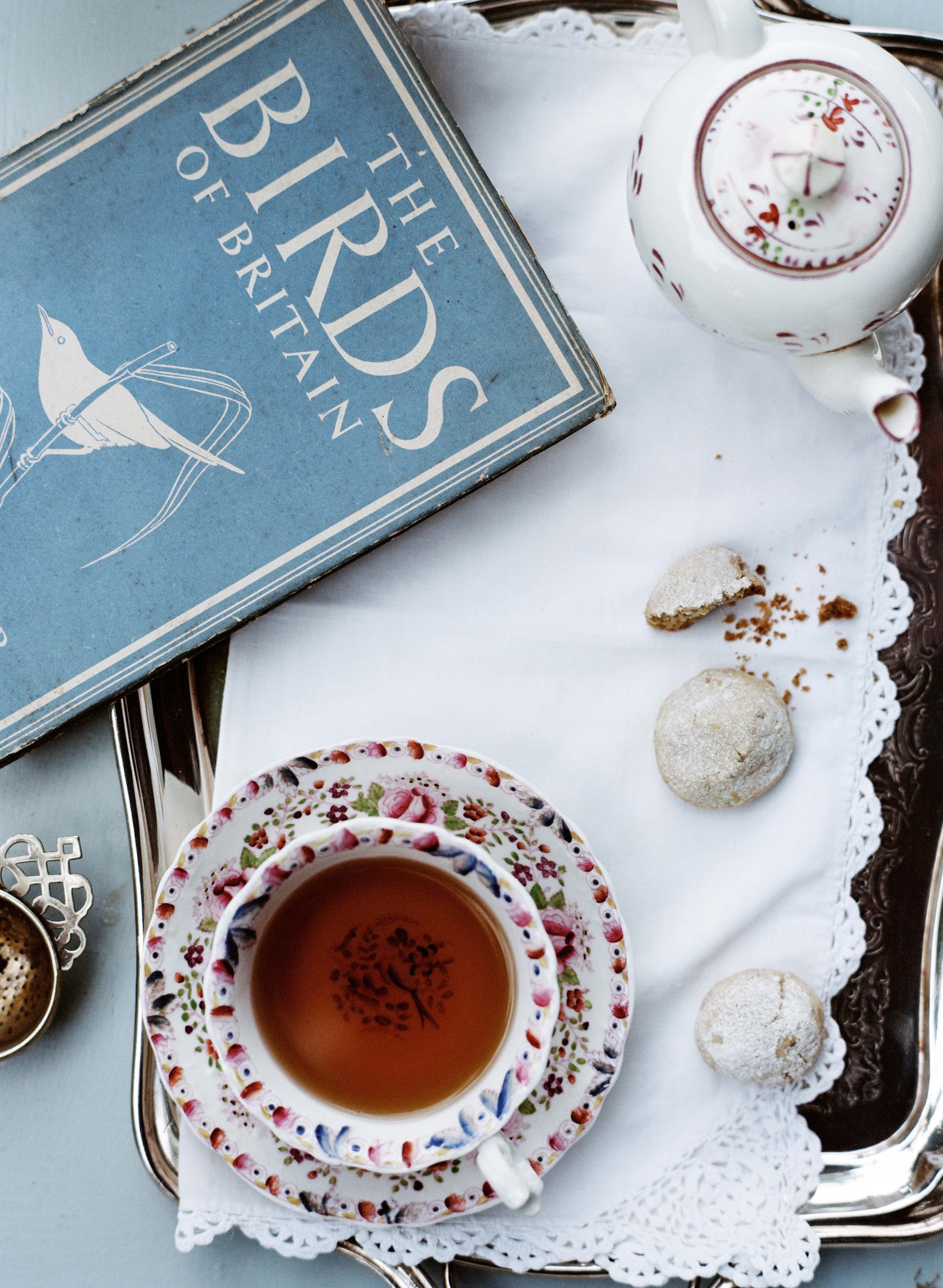 Book - The Kinfolk Table - Image 2