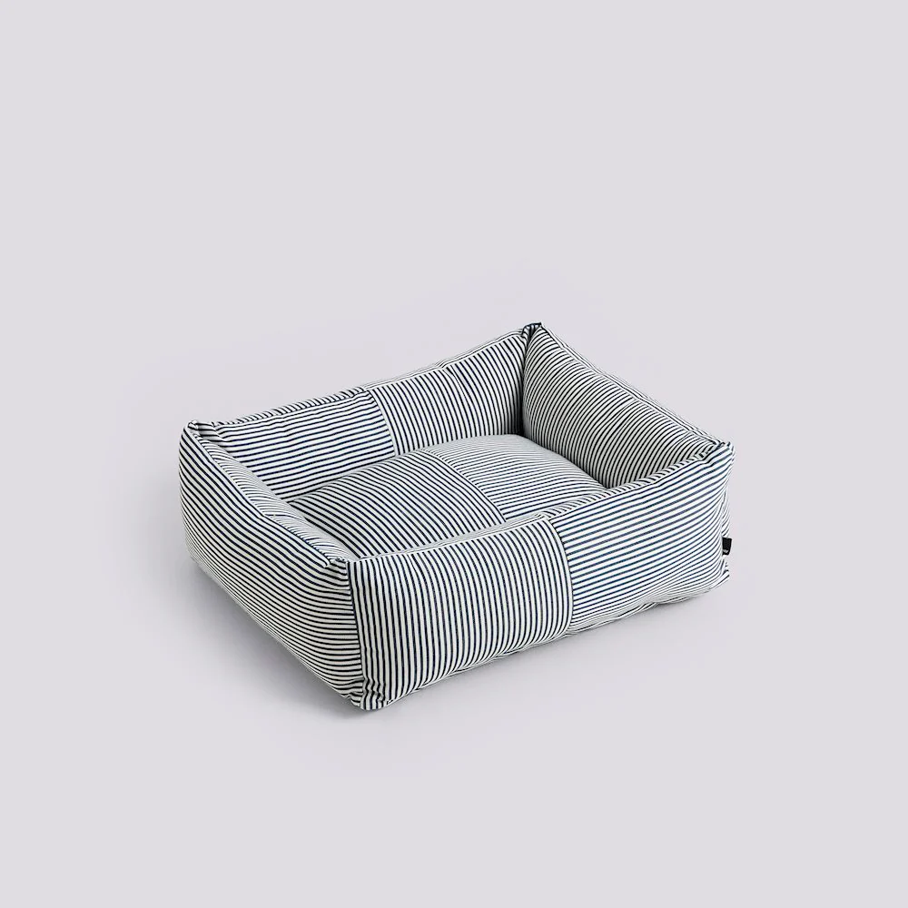 Dog Bed - Small/Zip - Blue & White Stripe