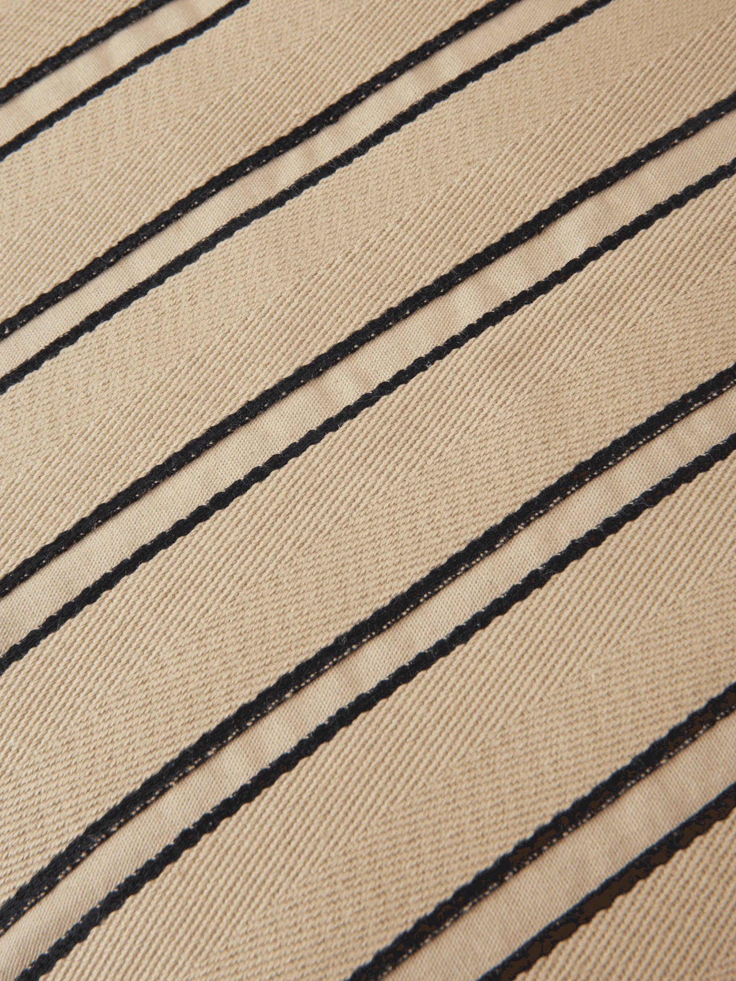 Cushion - Twill Rectangular - Cashmere/Black - Image 3