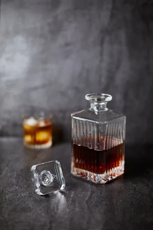 Whiskey Decanter - Image 4