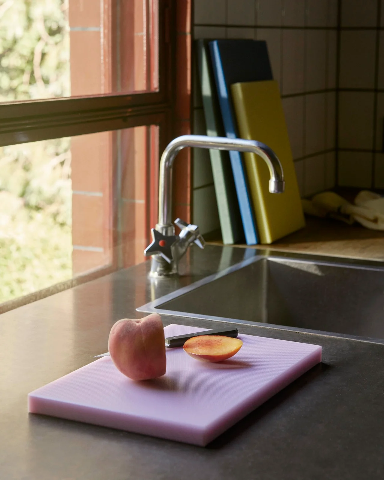Chopping Board - Slice - Medium - Lavender - Image 2