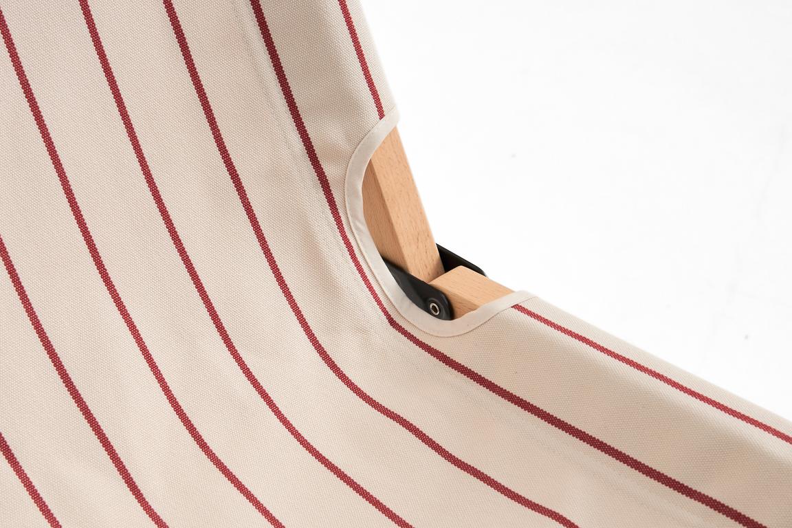 Folding Chair - Outdoor Market - Beige W/Red Stripe - Image 5