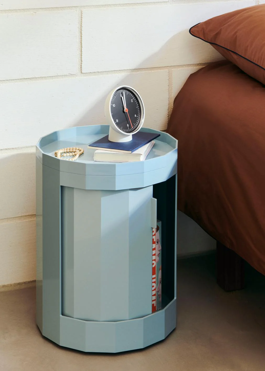 Table Clock - Black - Image 3