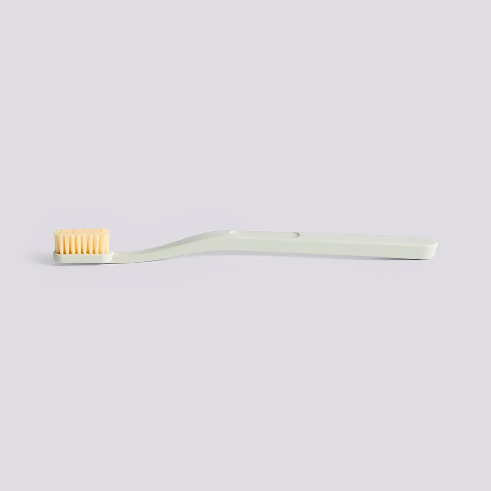 Tann Toothbrush - Off-White/Light Yellow