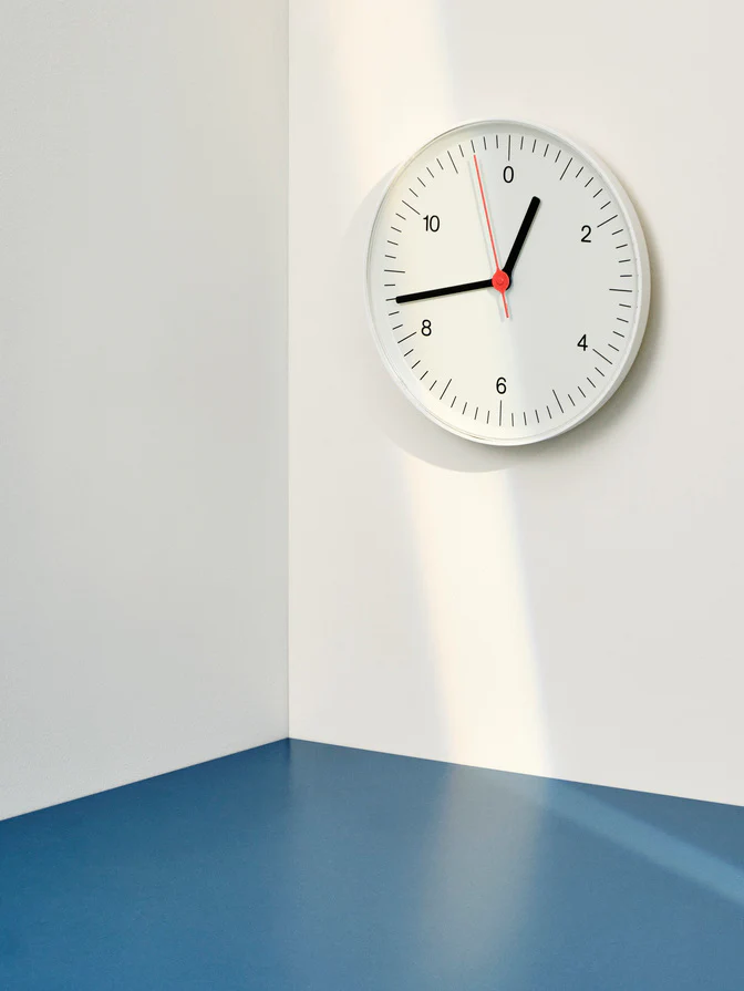 Wall Clock - White - Image 3