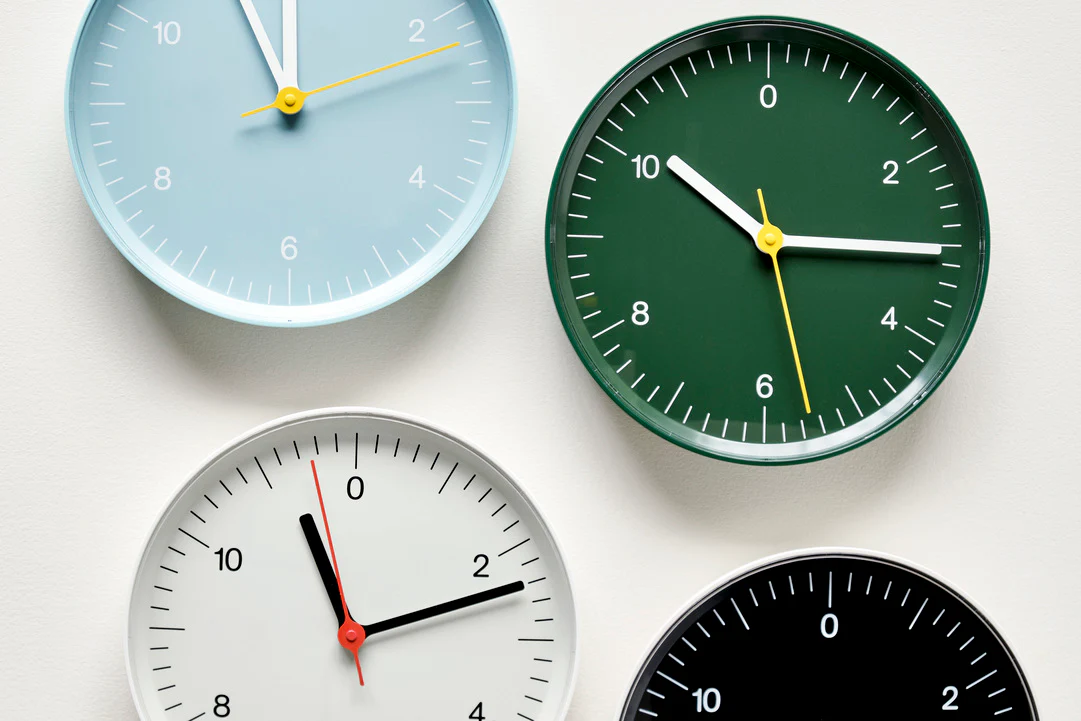 Wall Clock - White - Image 5