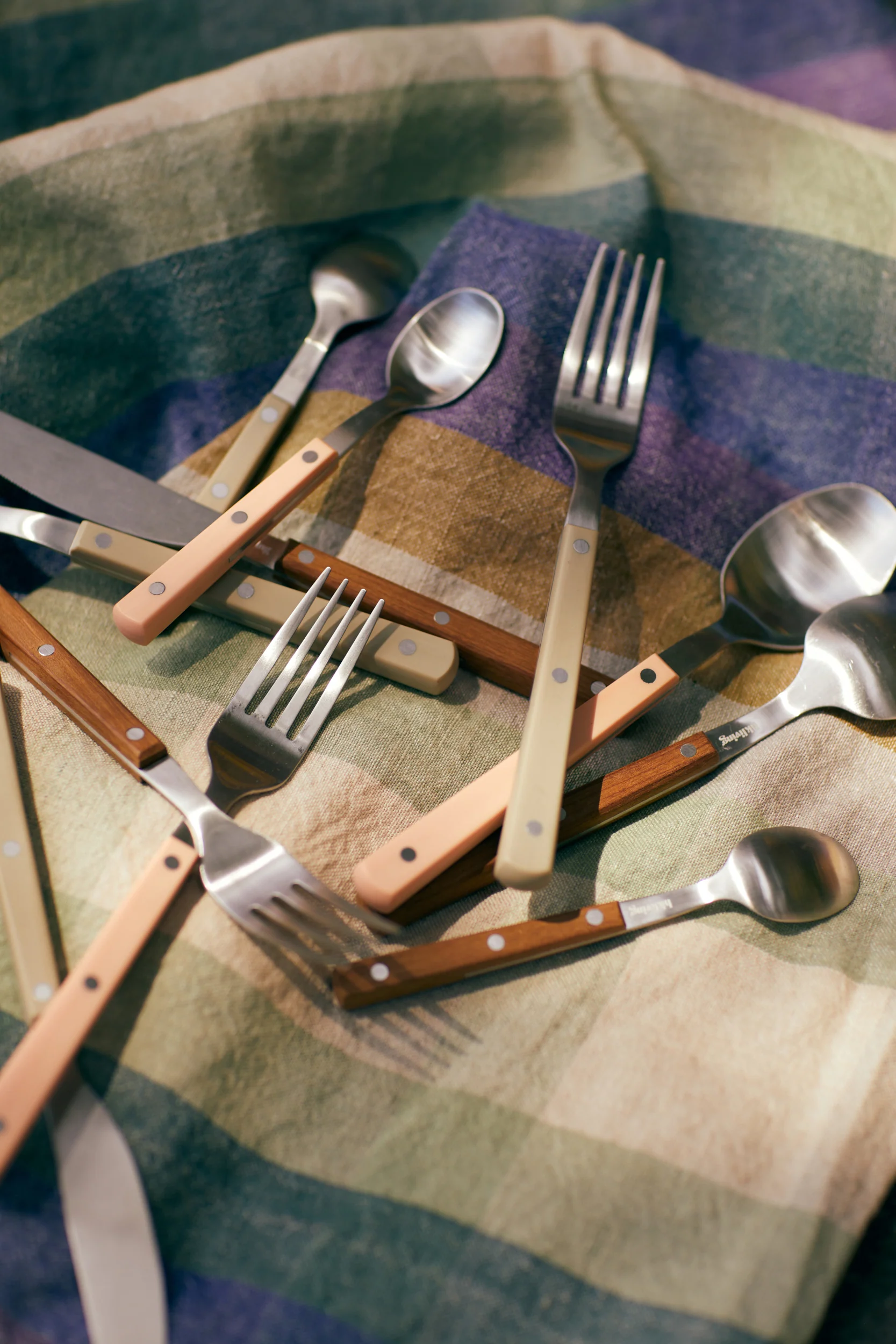 70s Cutlery - Dessert Spoon - Olive - Image 5