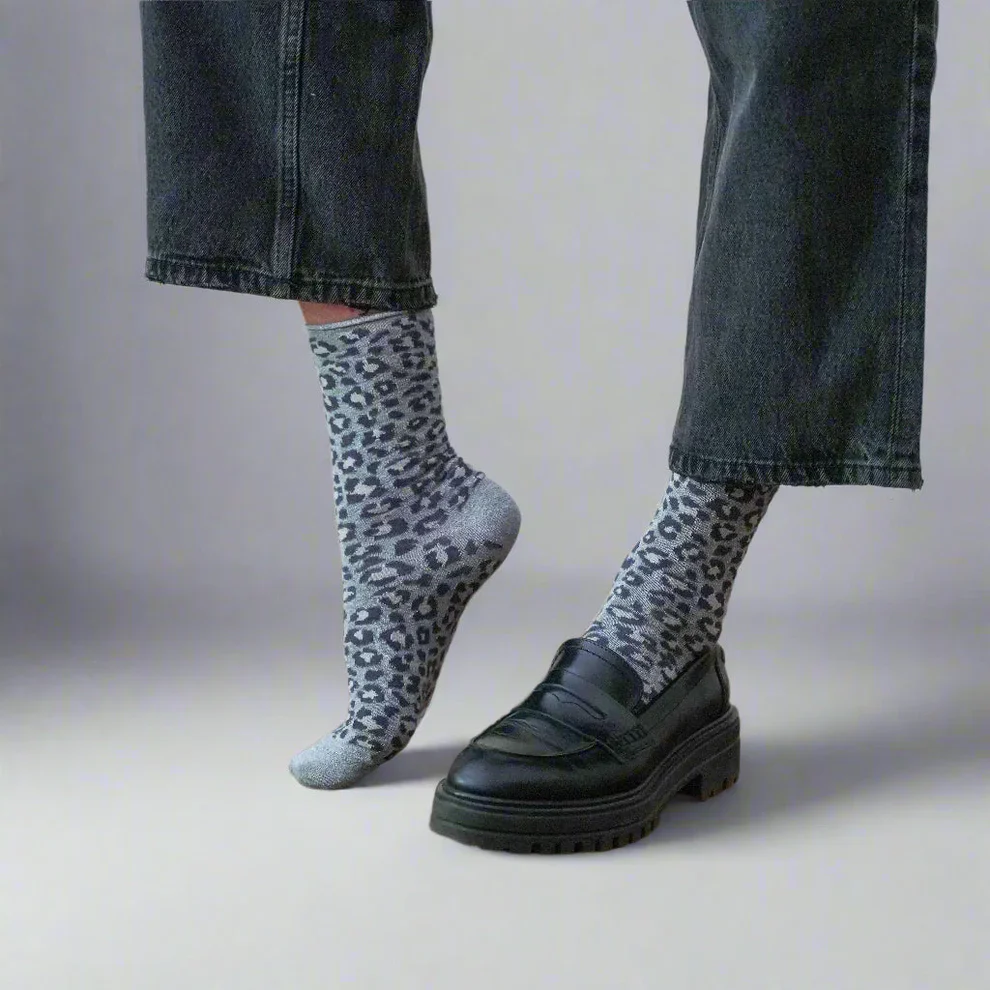Socks - Glitter Lurex - Leopard Grey - Image 2