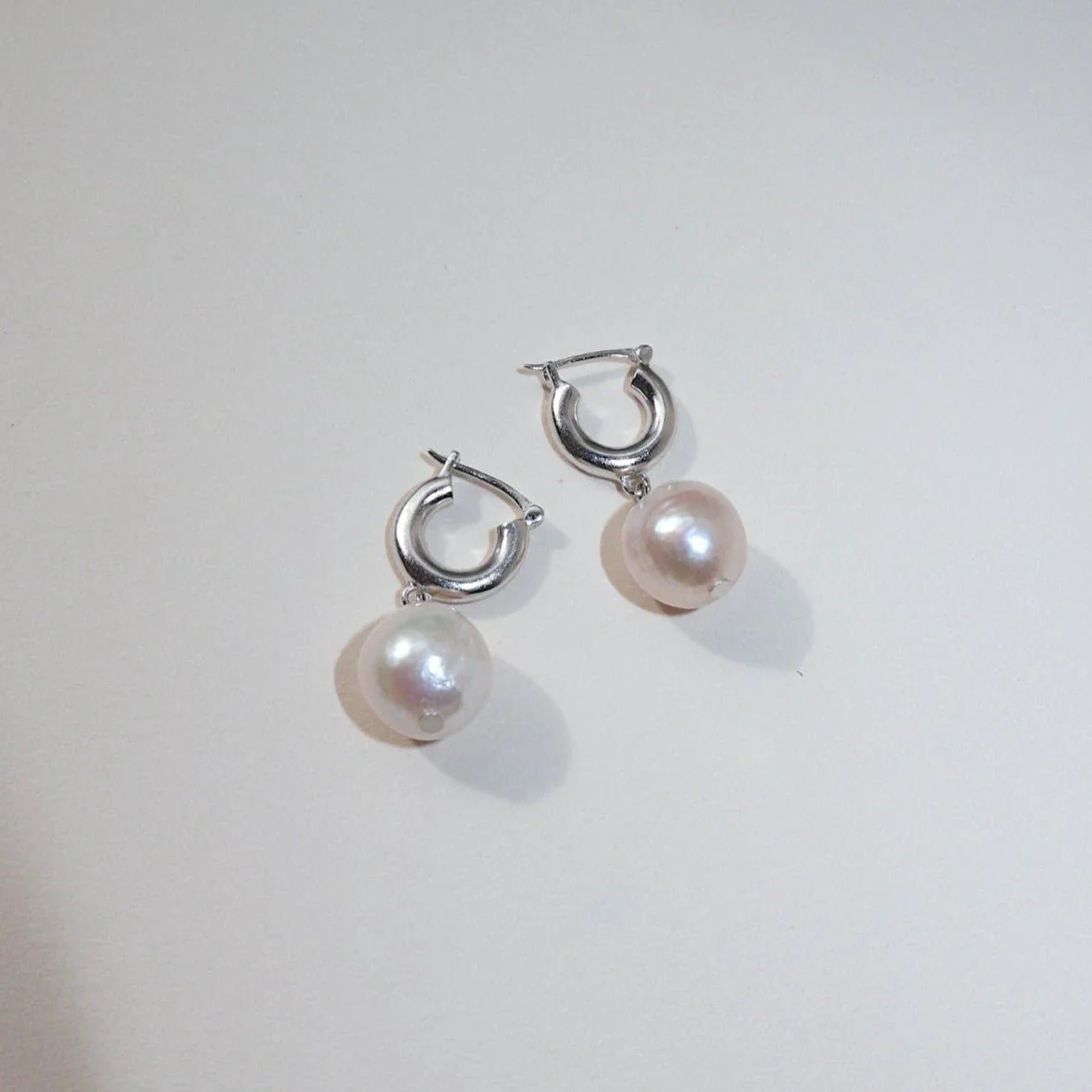 Earrings - 'Eloise' Pearl Huggie - Image 5
