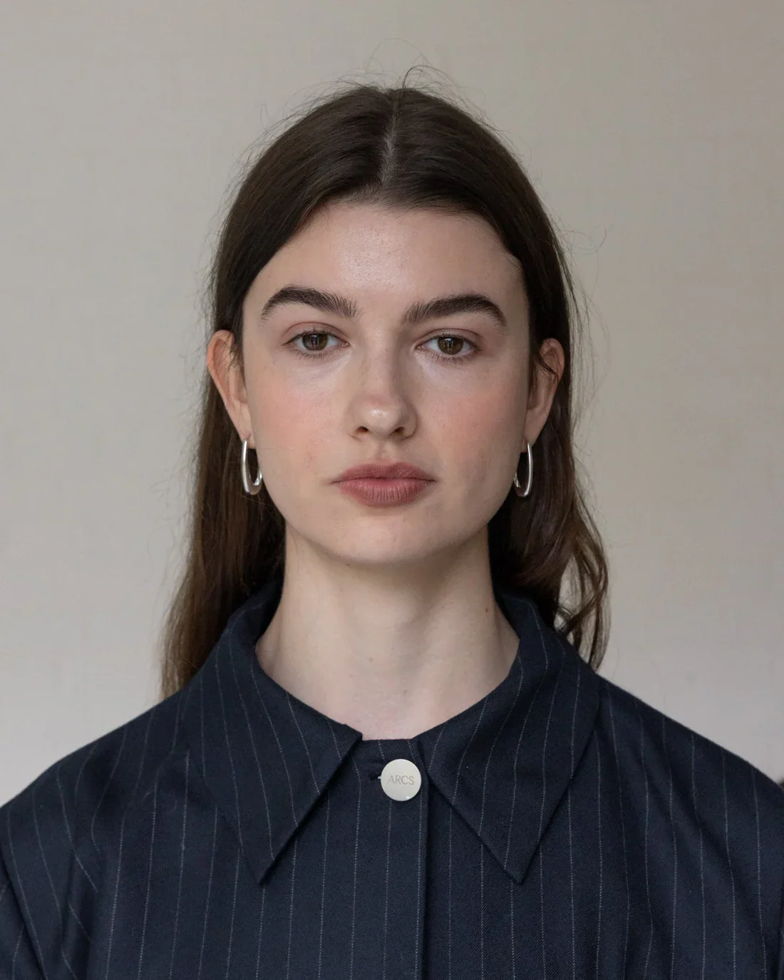Earrings - 'Rekki' Mid Rectangle Hoop - Image 4
