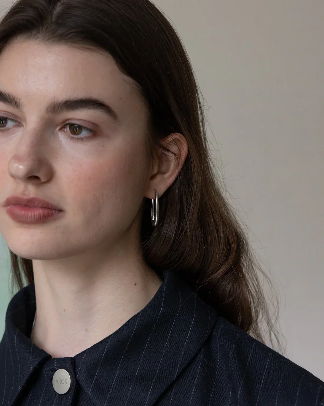 Earrings - 'Rekki' Mid Rectangle Hoop - Image 5