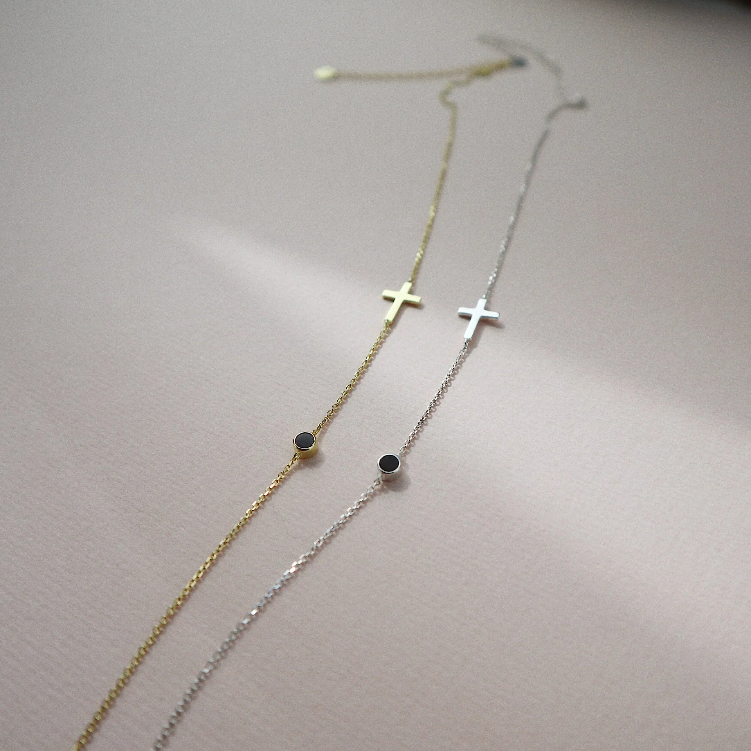 Necklace - Choker - Cross Mona