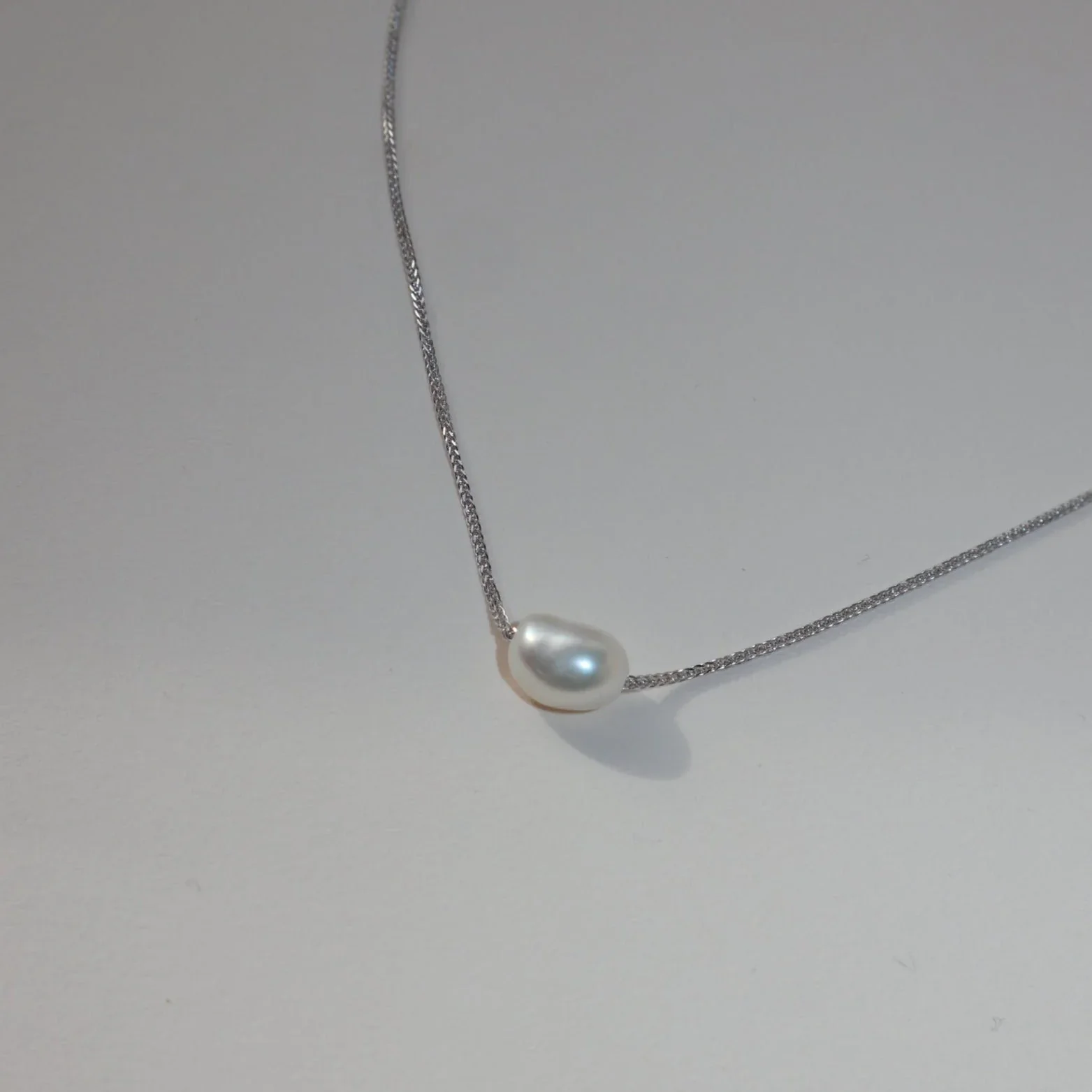 Necklace - 'Emelia' Pearl Chain - Image 3