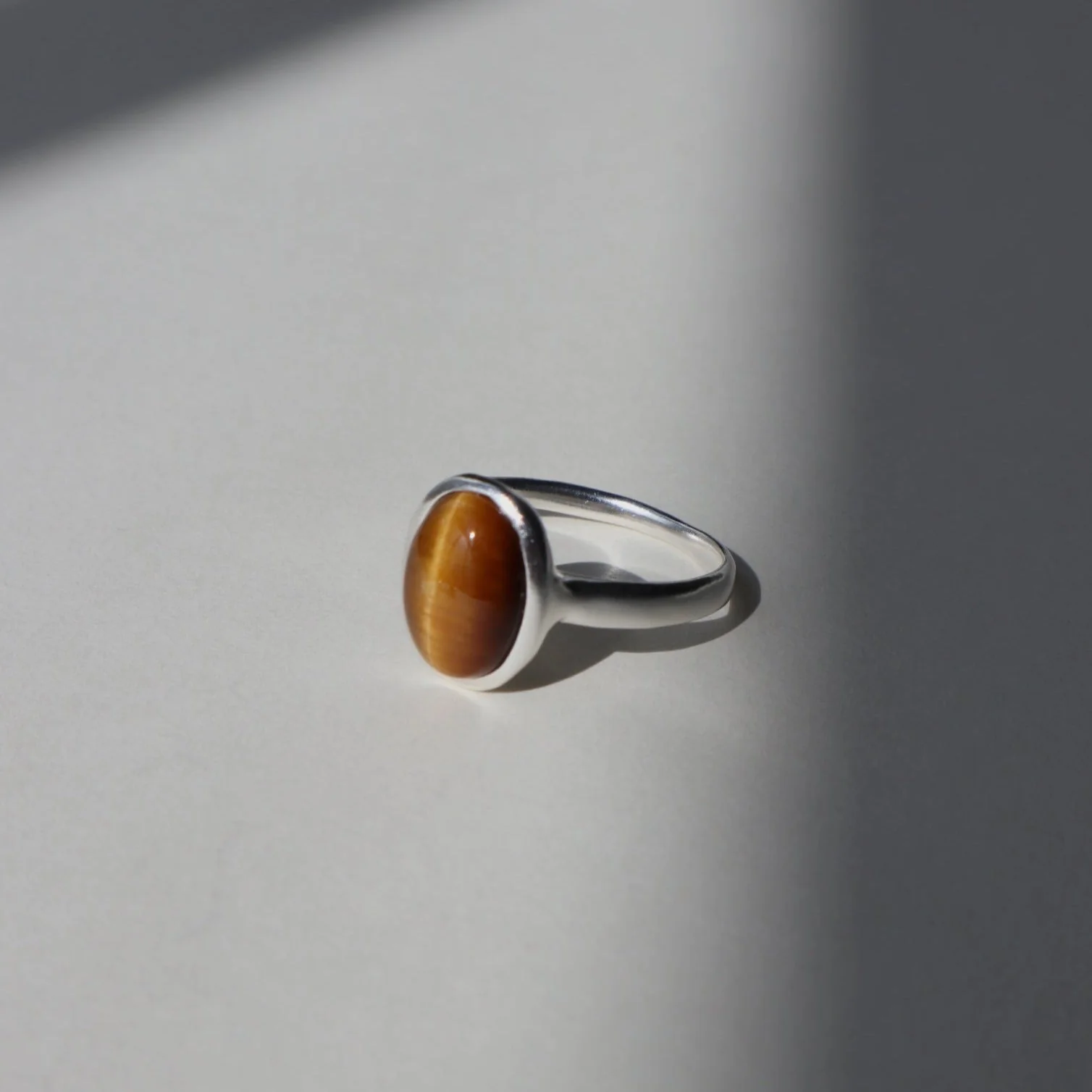 Ring - The 'Tiger's Eye' Oval - Image 3