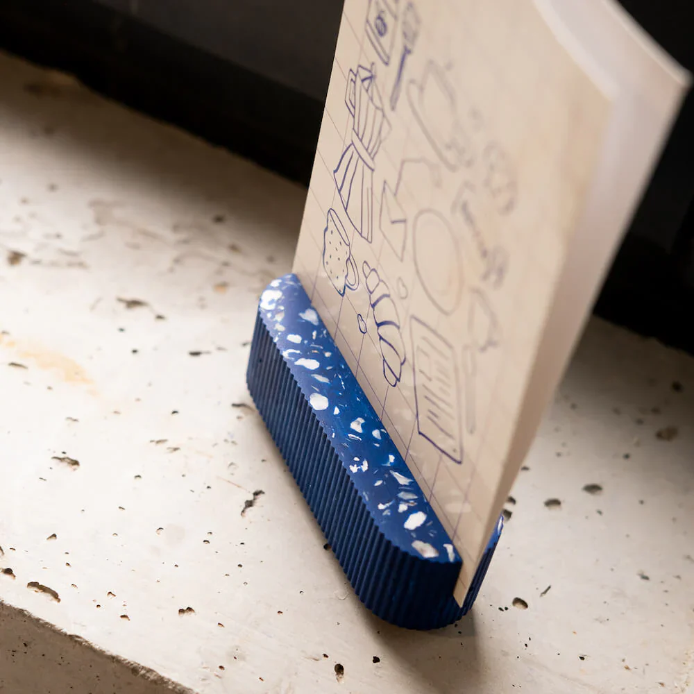 Photo Holder - Colossus - Electric Blue - Image 3