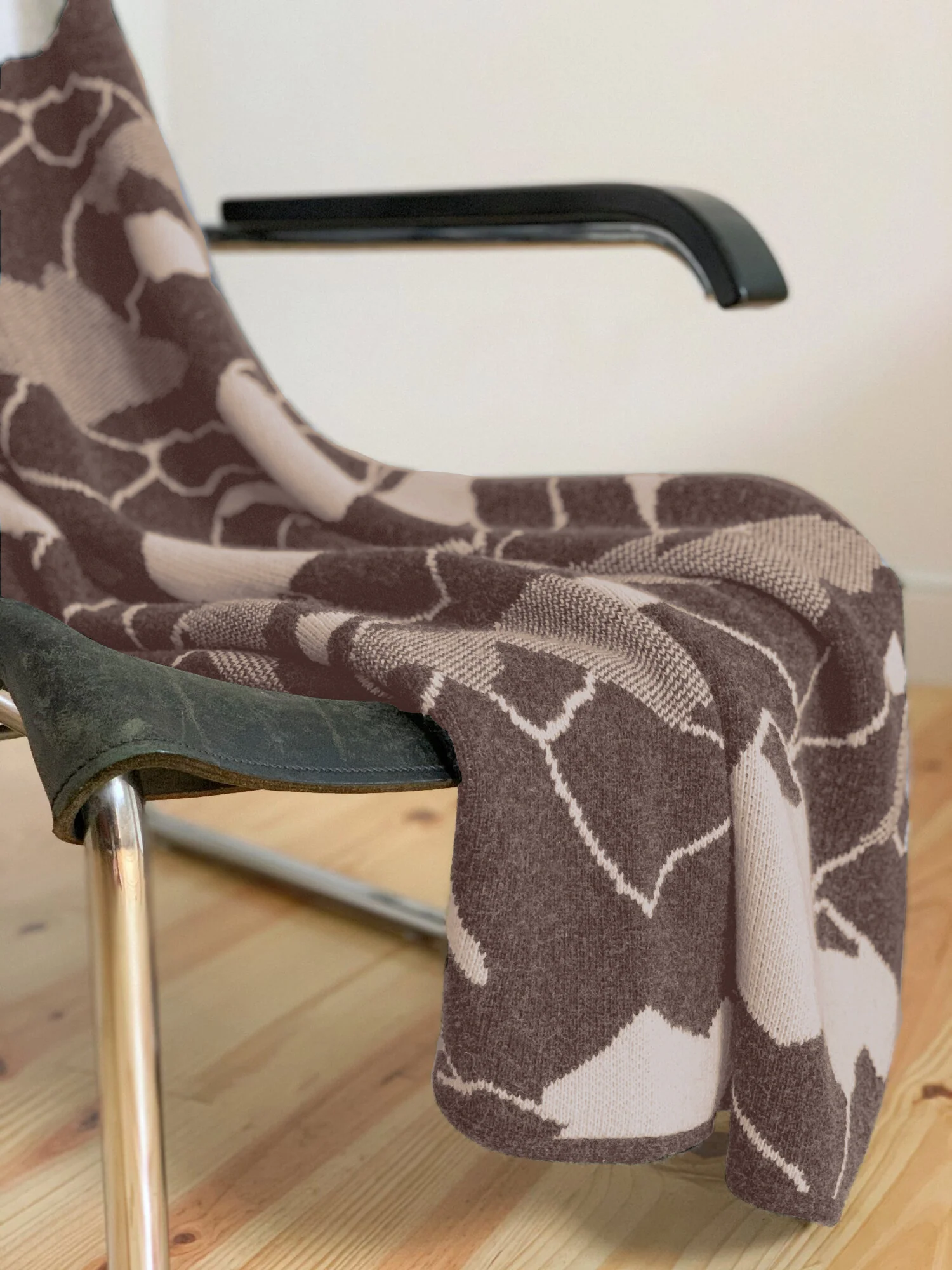 Merino Blanket - Mountain - Brown - Image 2