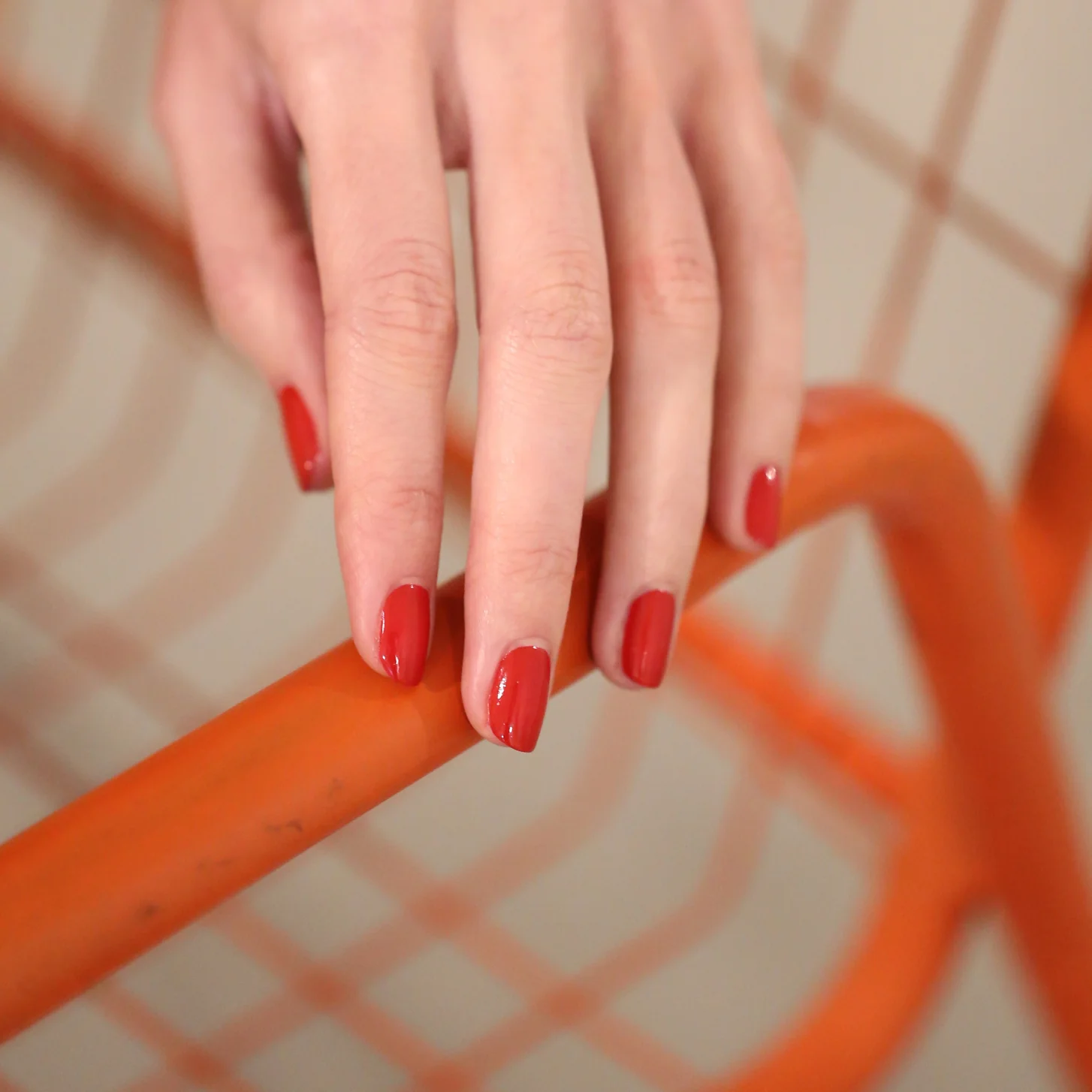Green Flash Nail Polish - Poppy Red - Image 3
