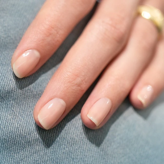 Green Nail Polish - Beige - Image 3