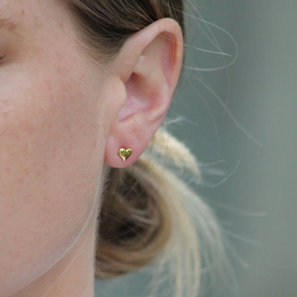 Earrings - Stud - Heart - Gold - Image 2