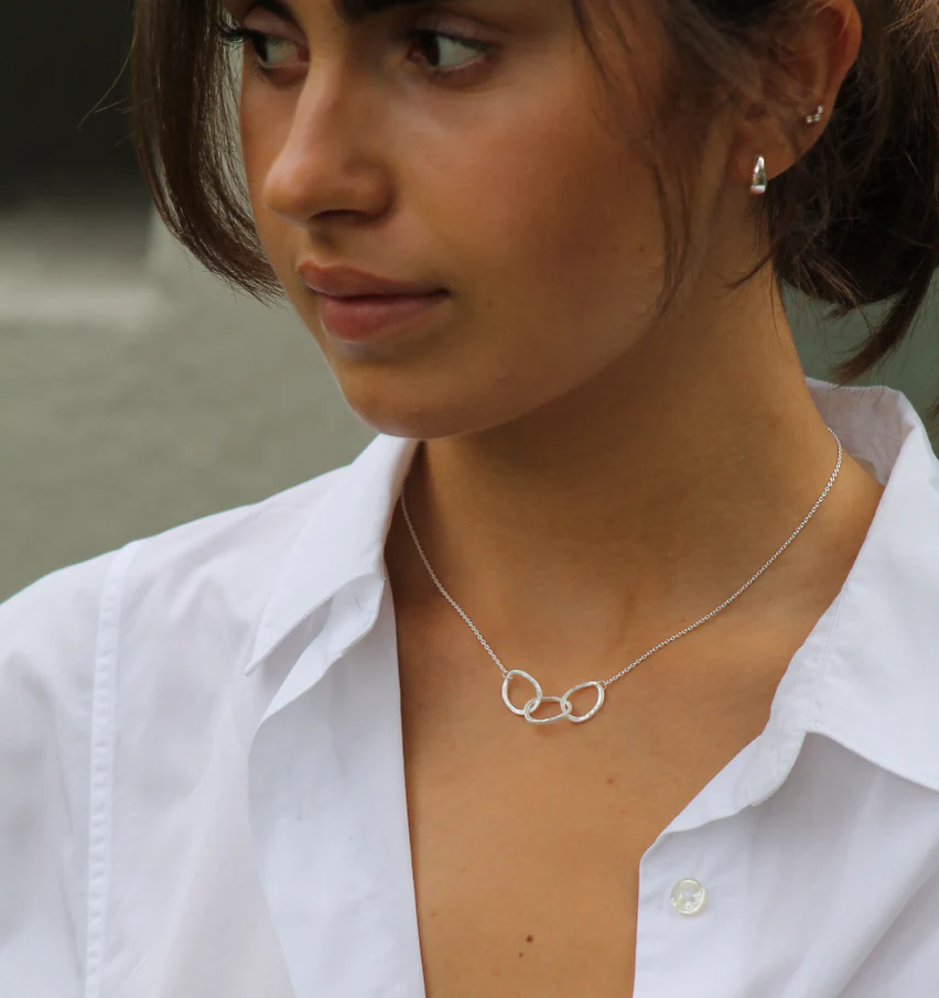 Necklace - Three Oval Link - Image 2