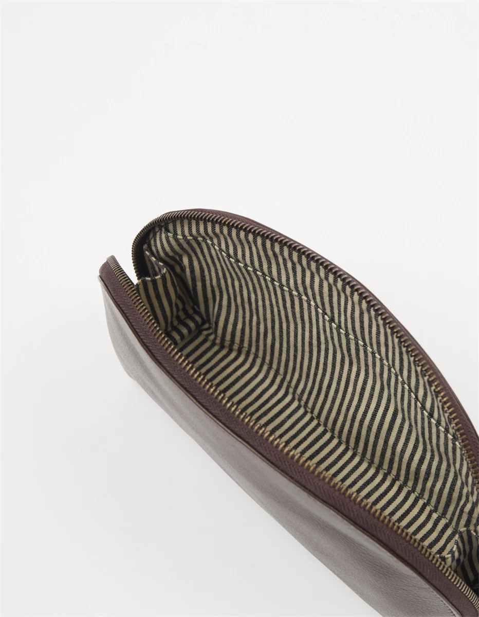 Makeup Case - Soft Grain Leather - Chocolate - Image 7