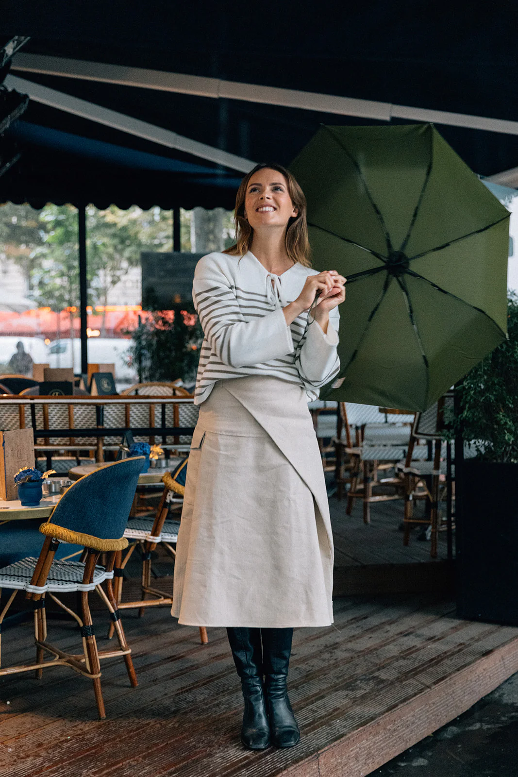 Folding Umbrella - Automatic - Khaki - Image 3