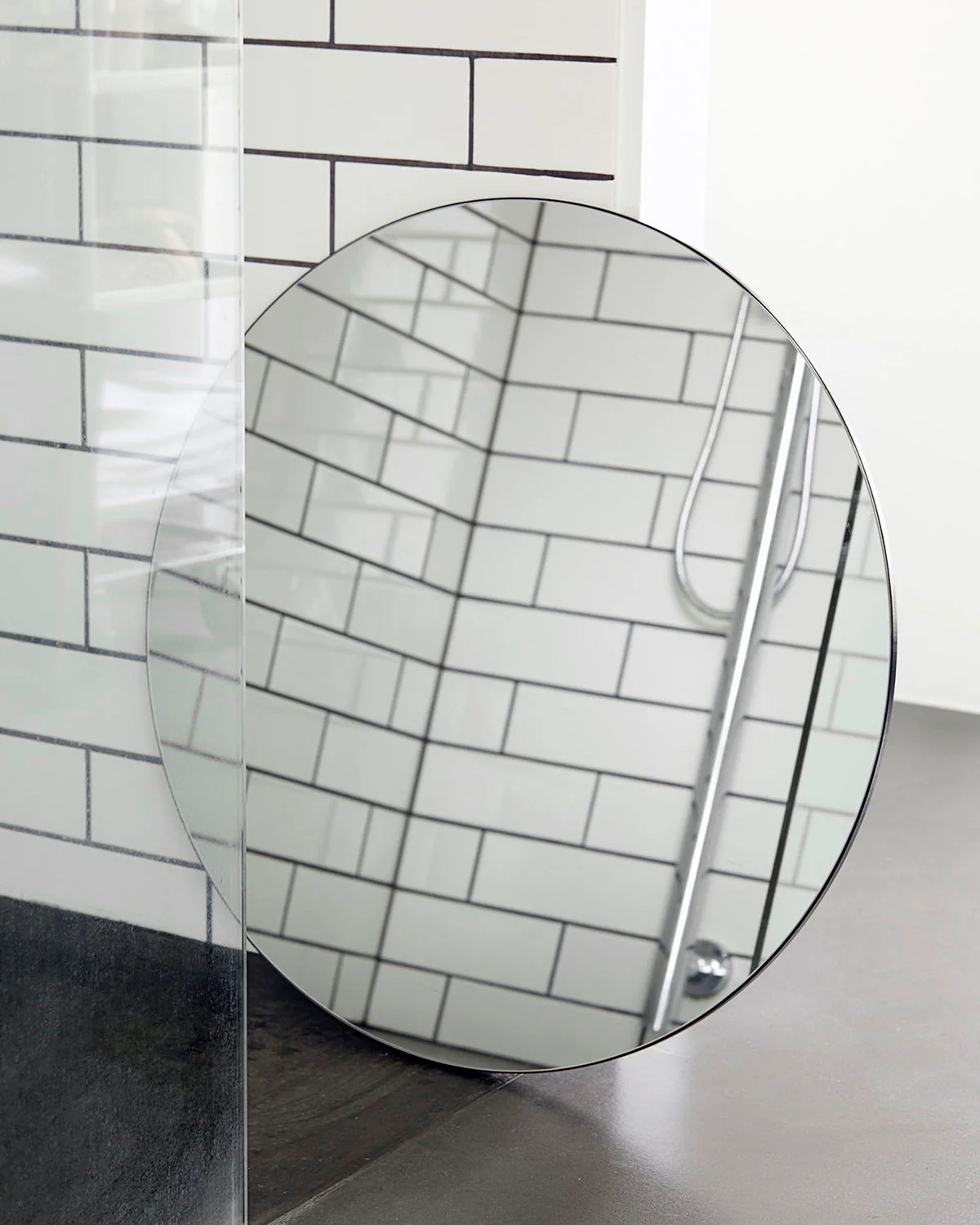 Mirror - Walls - Clear - Image 4