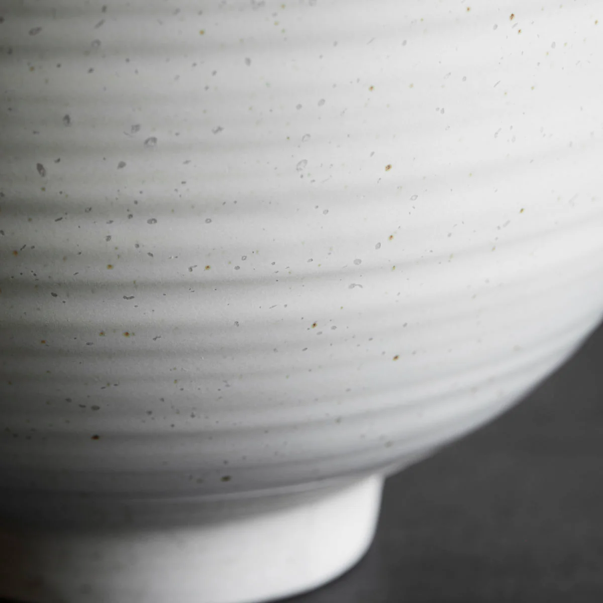 Salad Bowl - Pion - Porcelain - Grey/White - Image 3