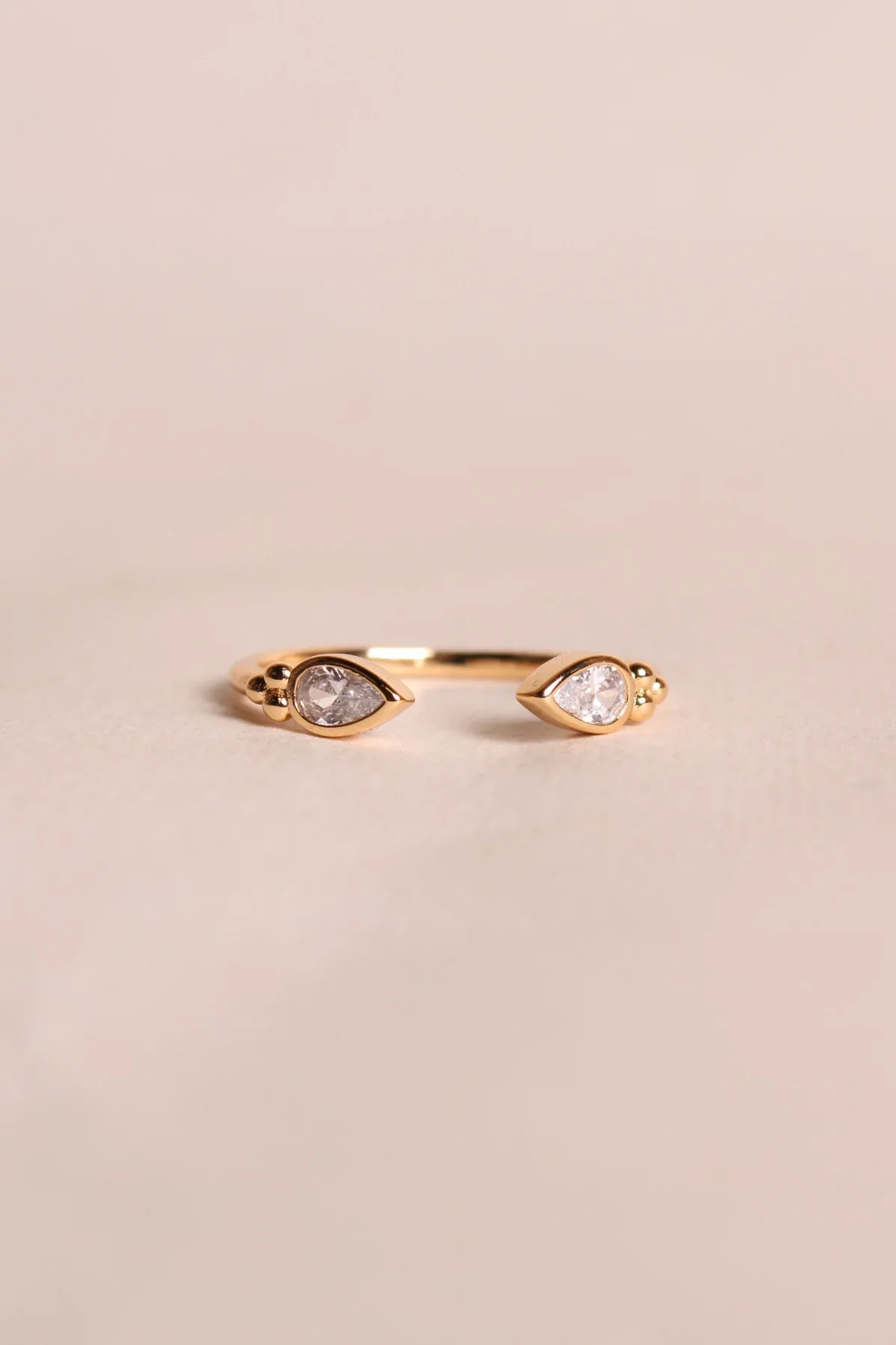 Ring - Alma - White